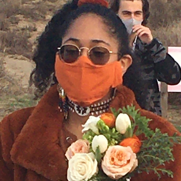 Nat Beepath - Poshmark Profile Picture of Nat Beepath (@sinistersoapz) on Poshmark