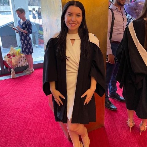 Profile Picture of Victoria Branco (@brancovictoria) on Poshmark