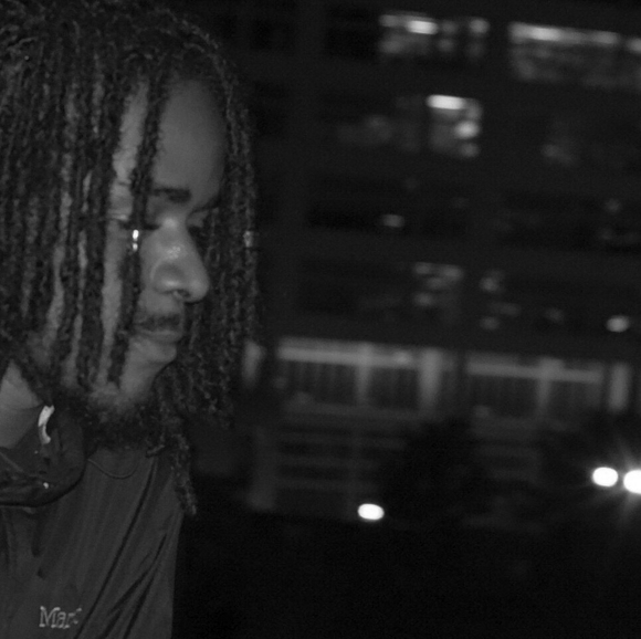 Profile Picture of Aaron Horton (@aaronmichael808) on Poshmark