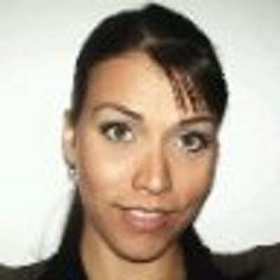 Profile Picture of Esther Acevedo (@estherm84) on Twitter