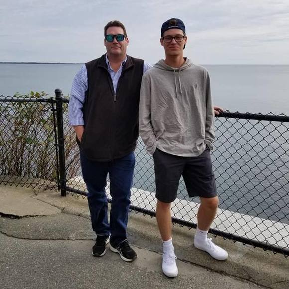 Profile Picture of Justin Kleeger (@jckleeger00) on Poshmark