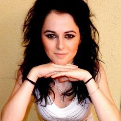 Profile Picture of Camelia Radu (@CameliaRadu1) on Twitter