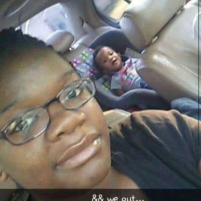 Profile Picture of April (@AprilLaShay405) on Twitter