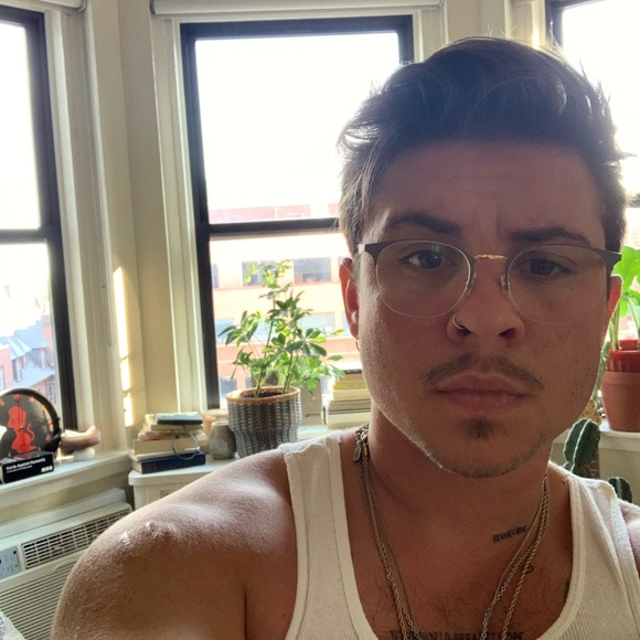 Profile Picture of River Patrascu (@riverpatrascu) on Poshmark