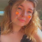 Profile Picture of Destiny Jean (@rainbowsandalienz) on Instagram