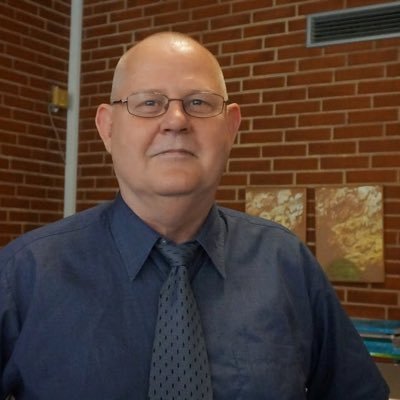 Profile Picture of Poul Erik Larsen (@priklarsen) on Twitter