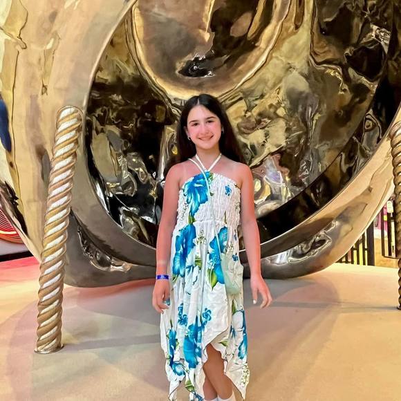Profile Picture of Shari Devlin (@mom2sjl) on Poshmark
