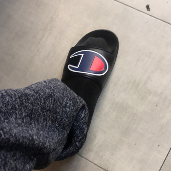 Profile Picture of William Charles (@williamcharl812) on Poshmark