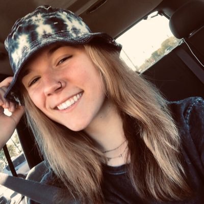 Profile Picture of Julia Maxey (@juliaamaxey) on Twitter