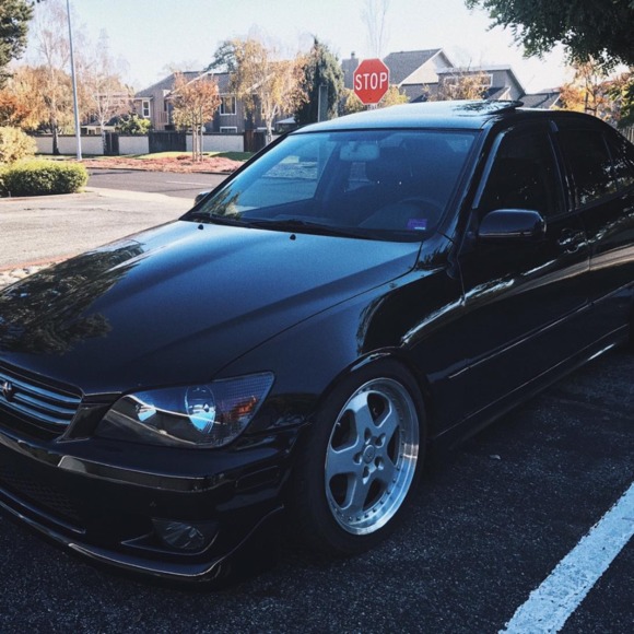 Profile Picture of Phillip Tang (@pt1027) on Poshmark