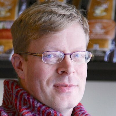 Profile Picture of Yarns By R. Devrieze (@Loomwithaview) on Twitter