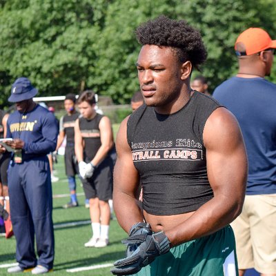 Profile Picture of Andrew Curry Jr (@Andrew_Curry_Jr) on Twitter