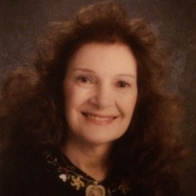 Profile Picture of Marcy Ragland Moore (@MarcyRagMoore) on Twitter