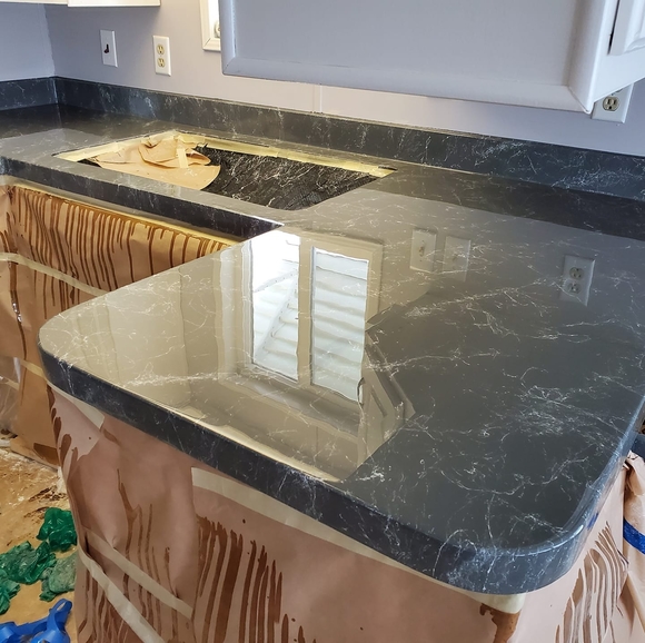 Profile Picture of Alfonse Giannone (@painter1028) on Poshmark