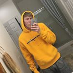 Profile Picture of Aaron 🚀 (@aaron_13_sisk) on Instagram