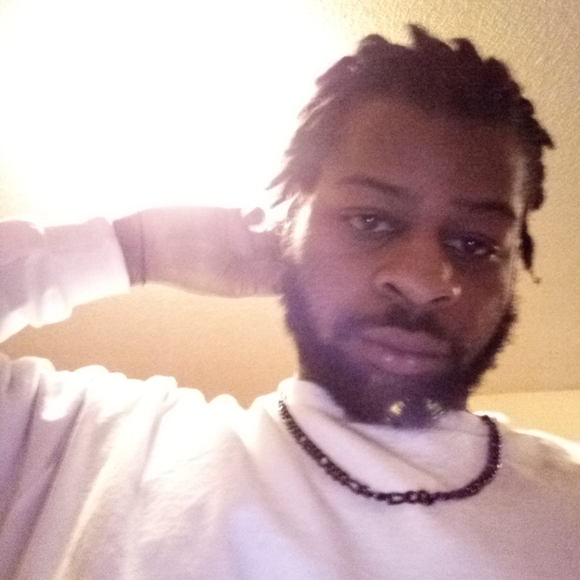 Profile Picture of Eugene Davis (@daviseugene336) on Poshmark