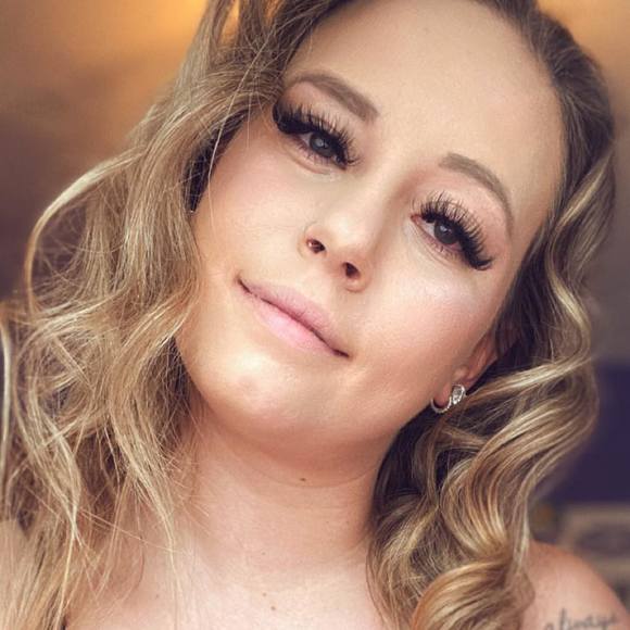 Profile Picture of Cassidy Marie (@heeycassss) on Poshmark