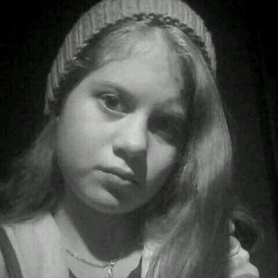 Profile Picture of Adrienn Pencz (@adripencz) on Twitter