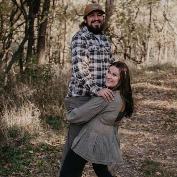 Profile Picture of Kelci Stender (@kelcistender) on Poshmark