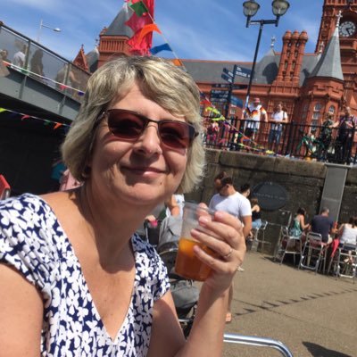 Profile Picture of Kay Roach (@kay_roach) on Twitter