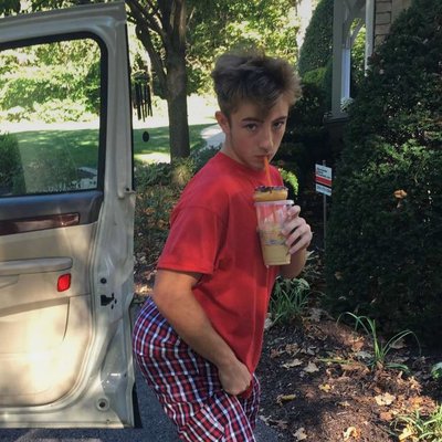 Profile Picture of Bradymoserr (@BradyJayMoser) on Twitter