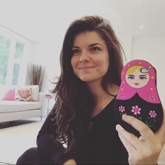 Profile Picture of Anna Michaelidis (@russiandolls11) on Poshmark