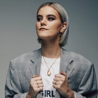 Profile Picture of Taya Smith (@tayasmith) on Instagram