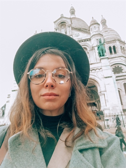 Profile Picture of Londyn Fields (@fieldsbutter) on Poshmark