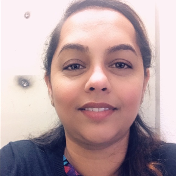 Profile Picture of Sharmila Singh (@shaasha17) on Poshmark