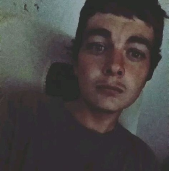 Profile Picture of Joshua Barnett (@joshuabarnet418) on Poshmark