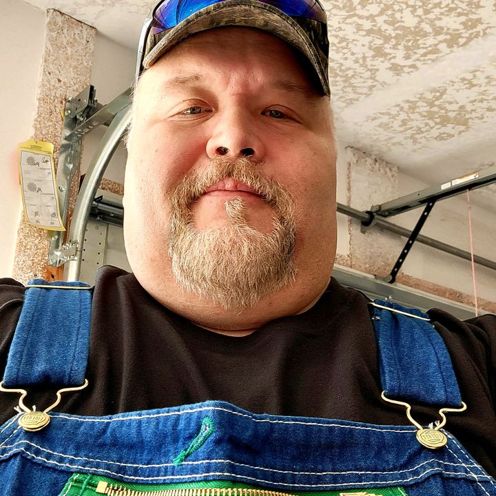 Profile Picture of Christopher Sensing (@chrs31snsg) on Tiktok