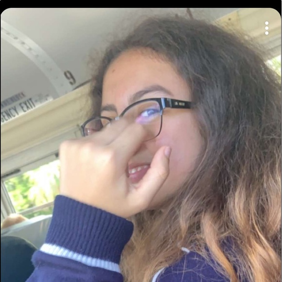 Profile Picture of Serissa Whiston (@erissa123s) on Poshmark