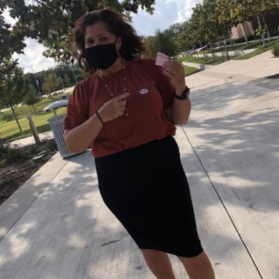 Profile Picture of Luisa Alicea (@LuisaAlicea3) on Twitter