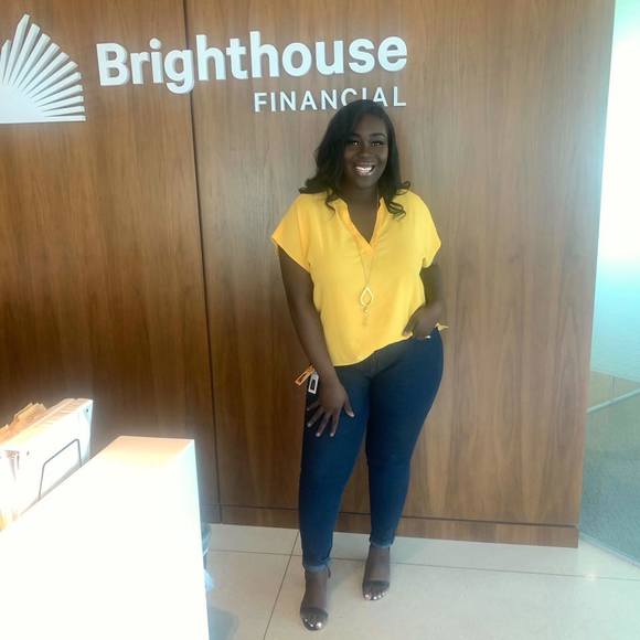 Profile Picture of Kesia Agyeman (@kesia_agyeman) on Poshmark