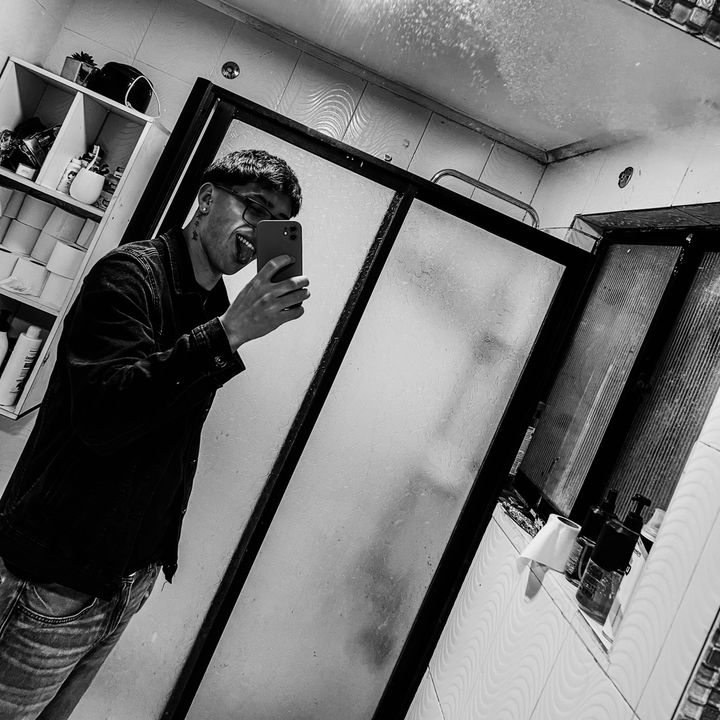 Profile Picture of Danilo Flores (@danilooo_21) on Tiktok