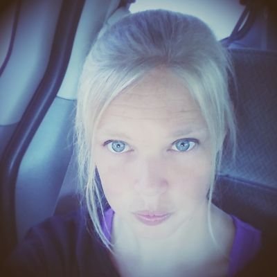 Profile Picture of Stacy Hill (@Stacy729) on Twitter