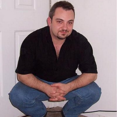 Profile Picture of Daniel Napier (@dan19721121) on Twitter