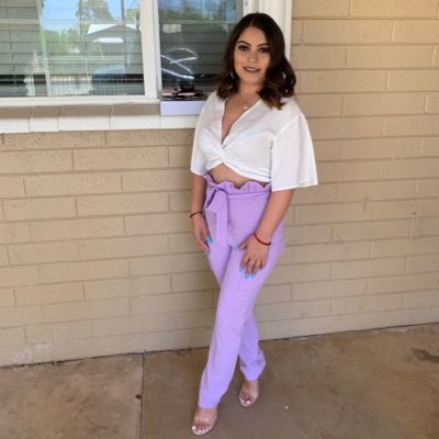 Profile Picture of Diana Herrera (@elle_diane_) on Twitter