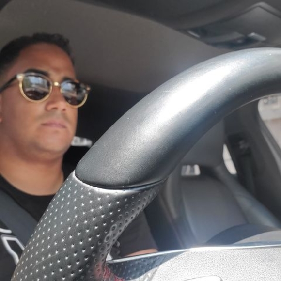 Profile Picture of Hugo Baez (@hugobaez10) on Poshmark