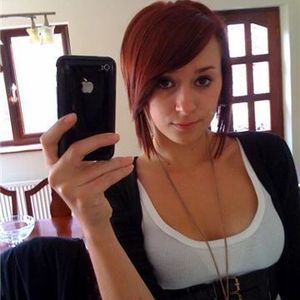Profile Picture of Danielle Prior (@she_prays_4_a_betta_2moro) on Myspace