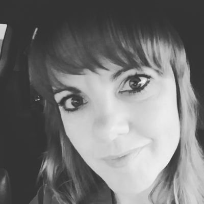 Profile Picture of Amber Roberts Annis (@amberamy34) on Twitter
