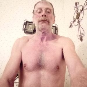 Profile Picture of Howard Wiley (@HowardWiley12) on Twitter