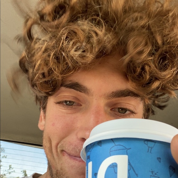 Profile Picture of Caleb Yoslov (@asaploaf) on Poshmark