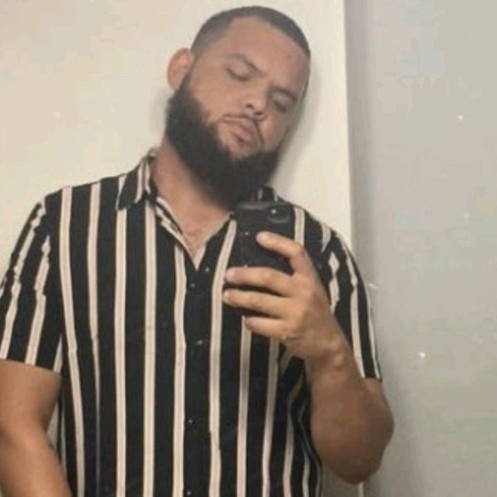 Profile Picture of ernie045 (@ernestorizolorenz) on Tiktok