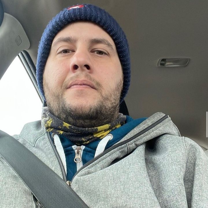 Profile Picture of Arnold Jay Carlson (@jay_carl77) on Tiktok