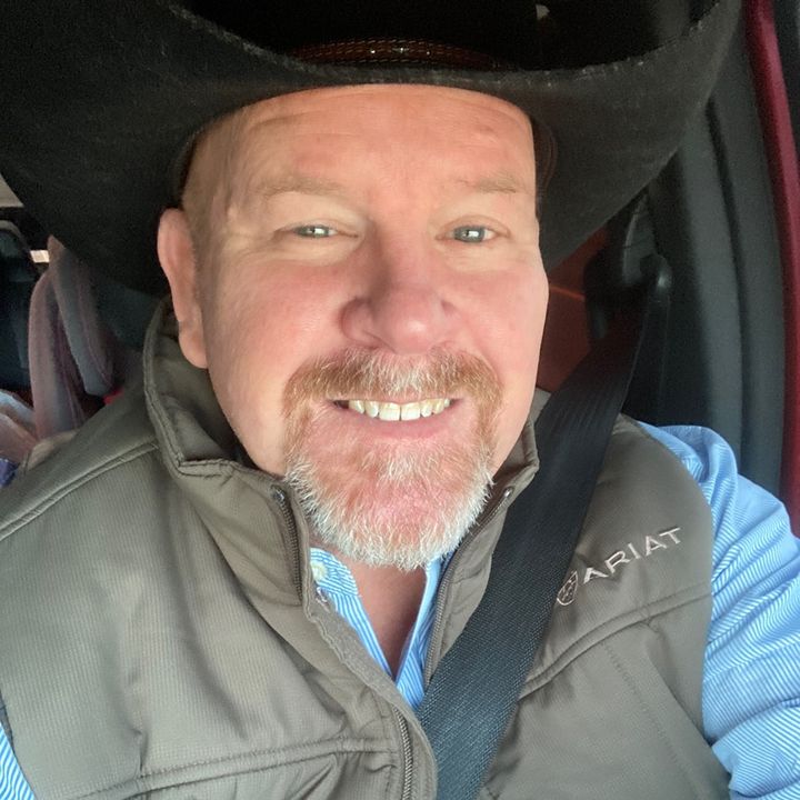 Profile Picture of Terry Bee (@terrybee68) on Tiktok