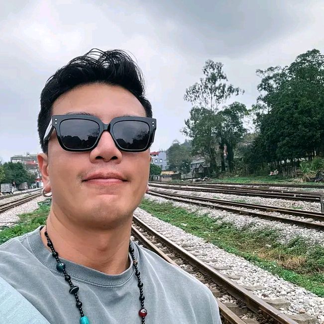 Profile Picture of Jeffrey Kim (@jeffrey.kim11) on Tiktok