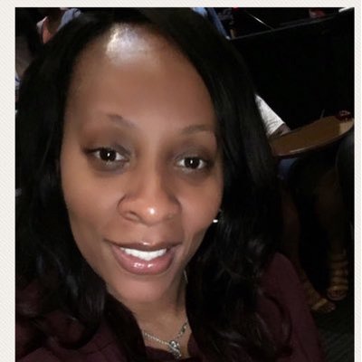 Profile Picture of Tamara_Keith (@MrsTamaraKeith) on Twitter