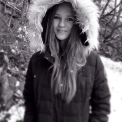 Profile Picture of Karen Rossmann (@karenrossman) on Twitter