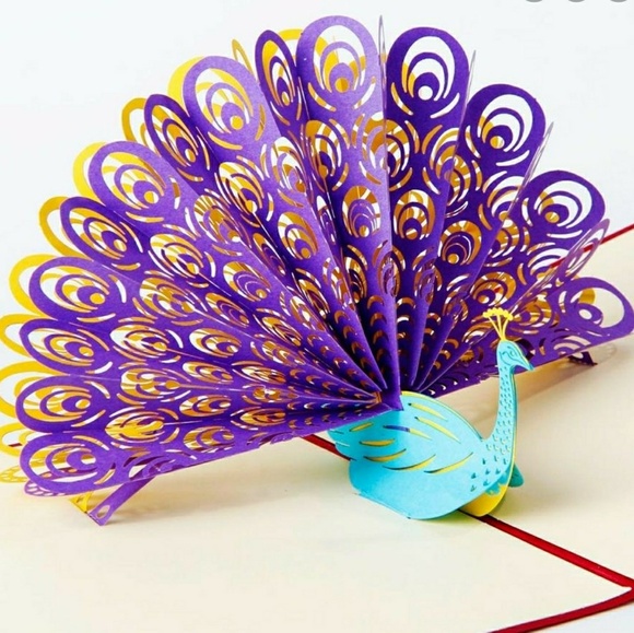 Profile Picture of Lisa Barker (@beautycards) on Poshmark